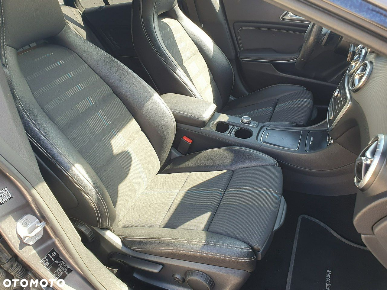 Mercedes-Benz CLA Shooting Brake 200 (CDI) d 7G-DCT - 16