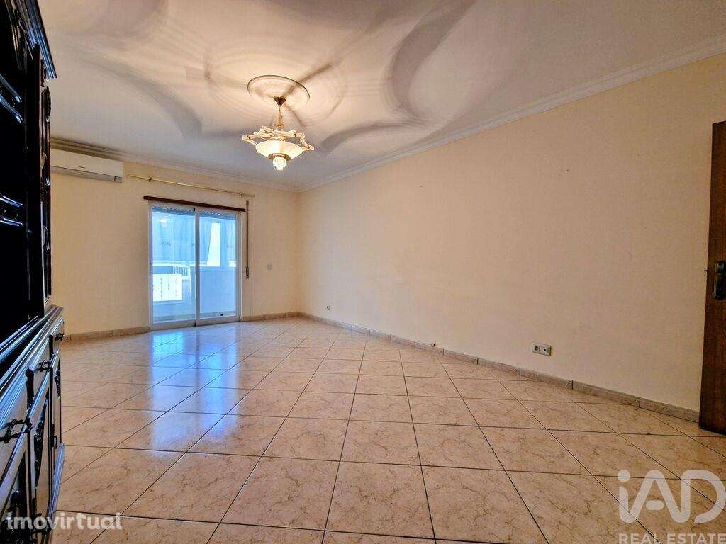 Apartamento T3 em Quelfes de 145 m2 - Grande imagem: 4/34