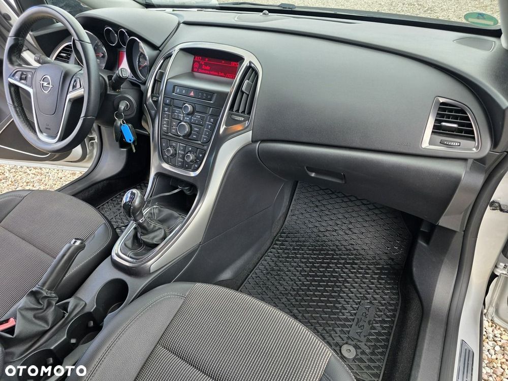 Opel Astra - 13