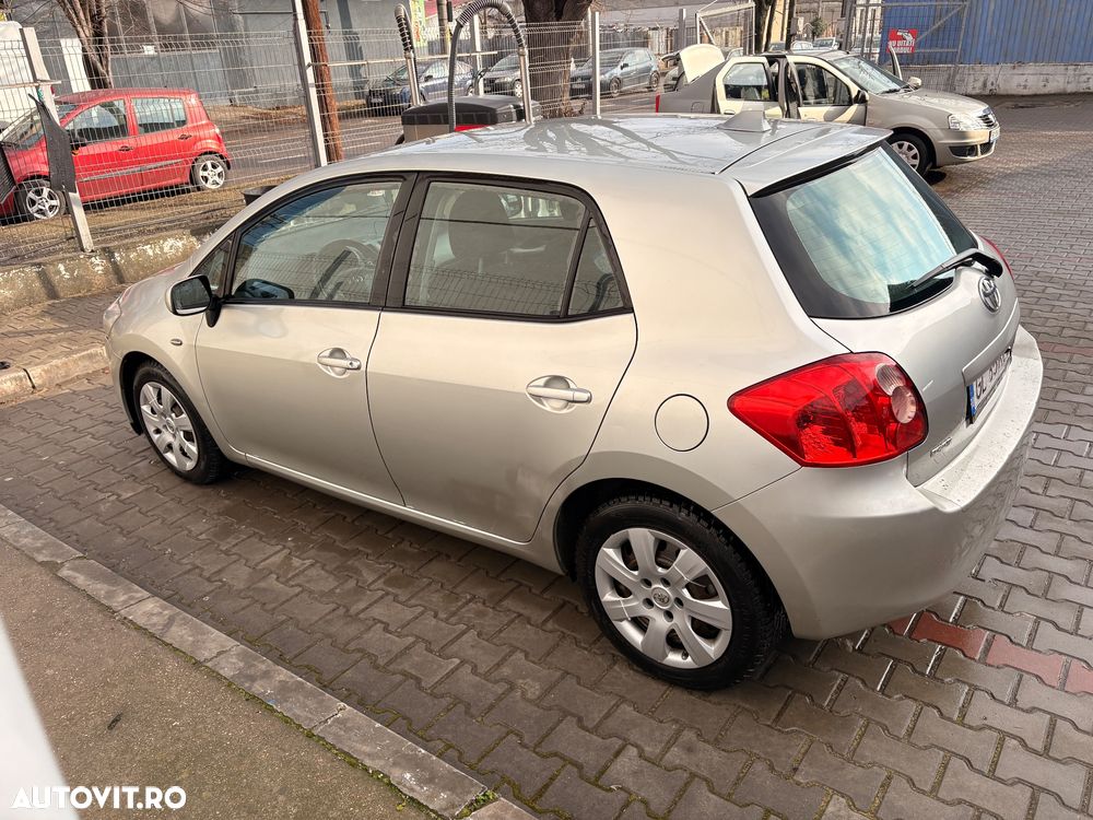 Toyota Auris 1.4 VVT-i - 14