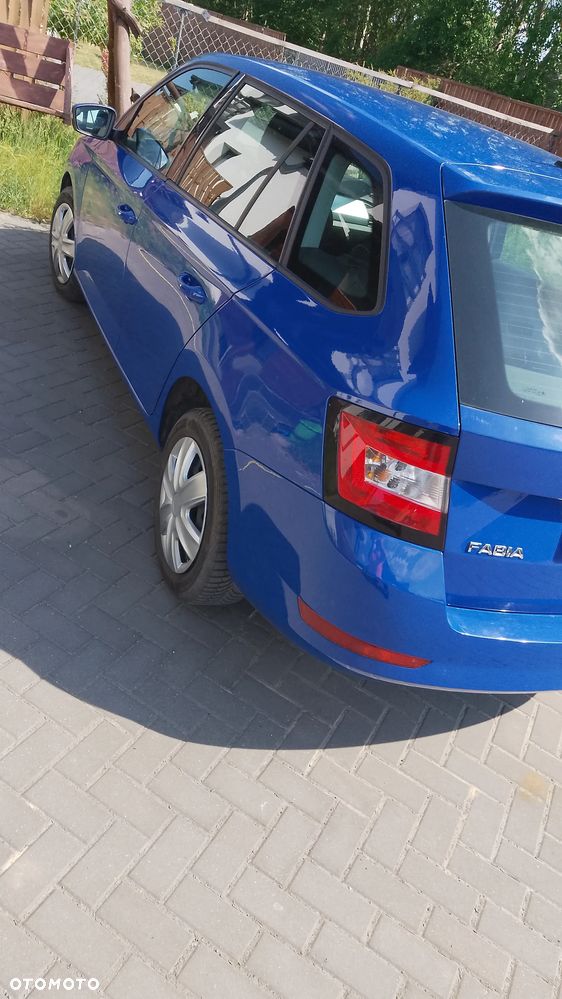 Skoda Fabia 1.0 TSI Ambition - 6