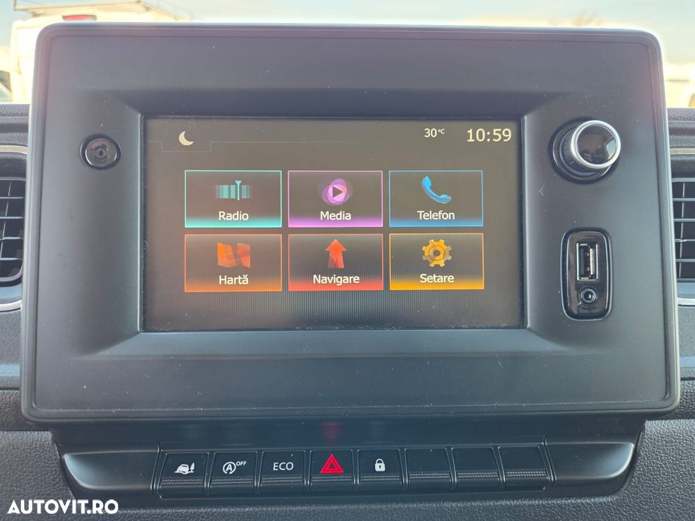 Renault New Master Axa Dubla L5H3 - 26