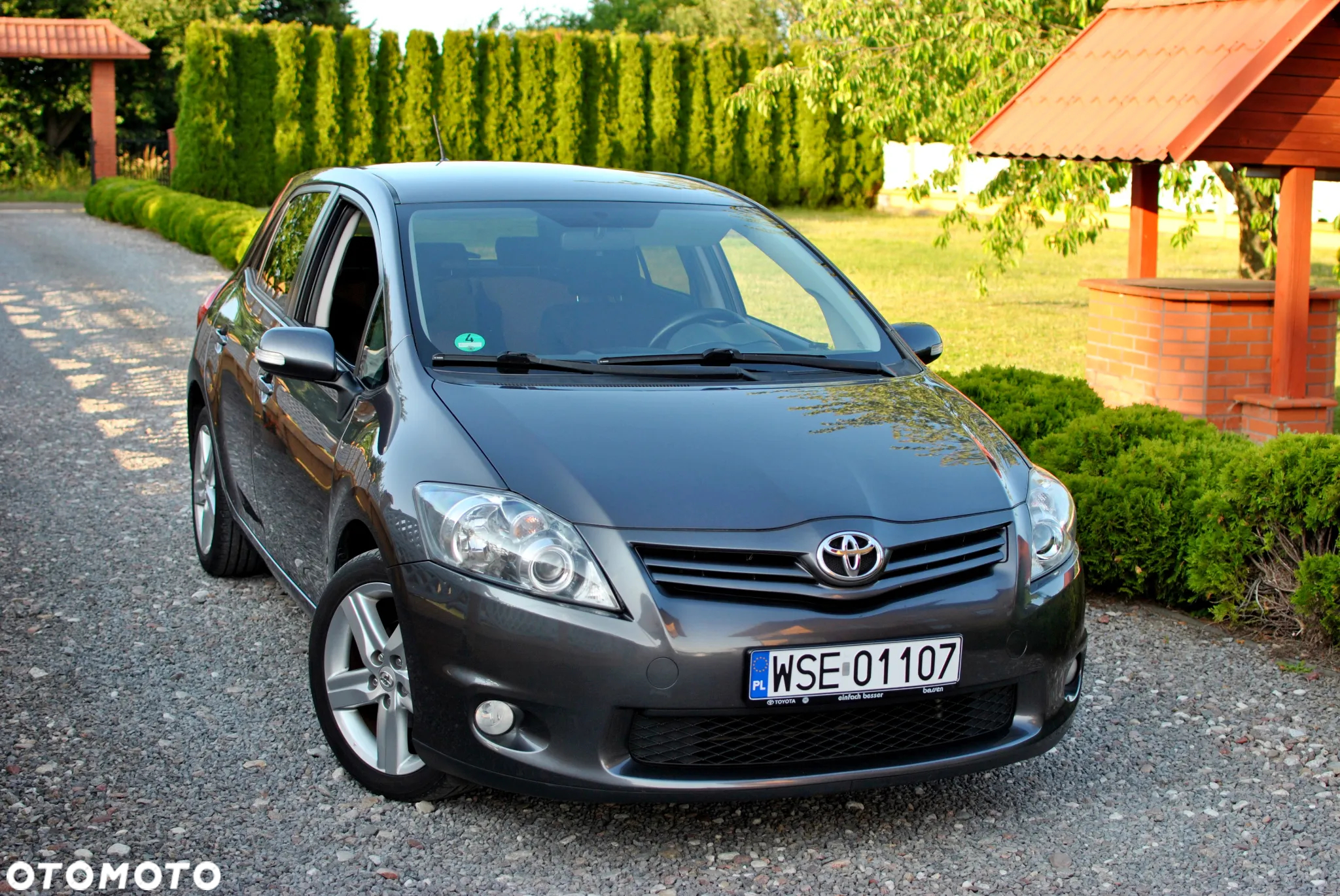 Toyota Auris 1.6 Selection - 4