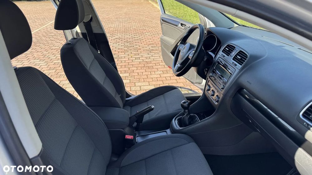 Volkswagen Golf 1.6 Edition - 30