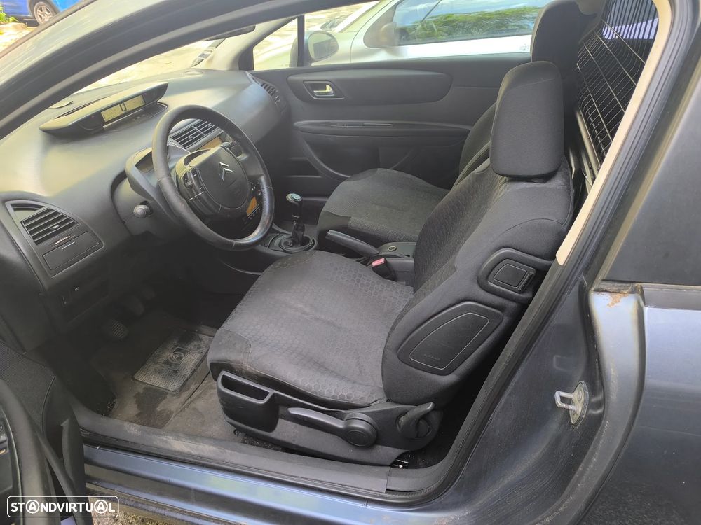 Citroën C4 1.6 HDi 110 VTS - 9