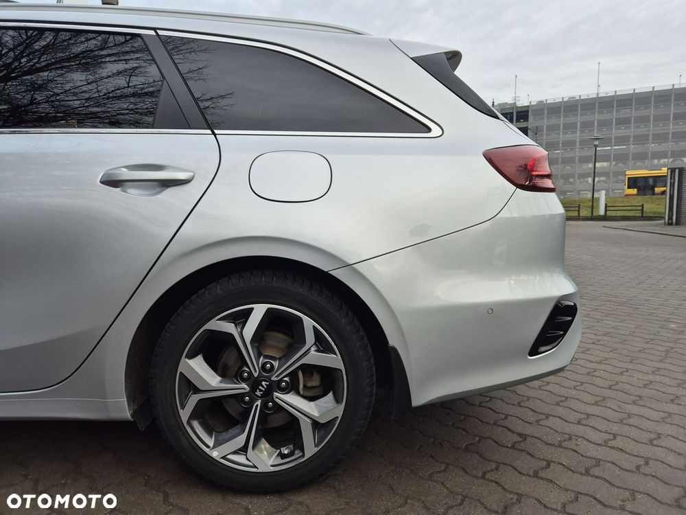 Kia Ceed - 17