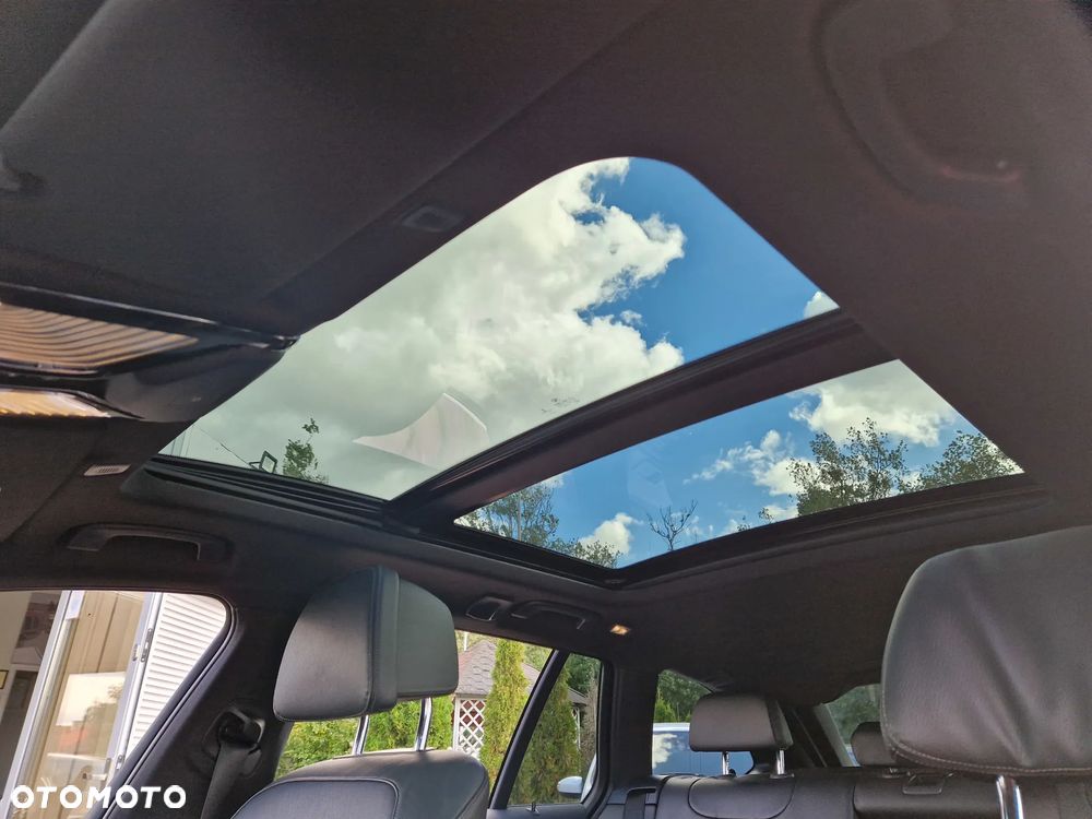 BMW Seria 5 530d Touring Sport Line - 18