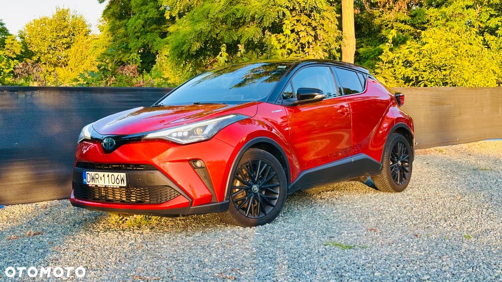 Toyota C-HR 2.0 Lounge - 1