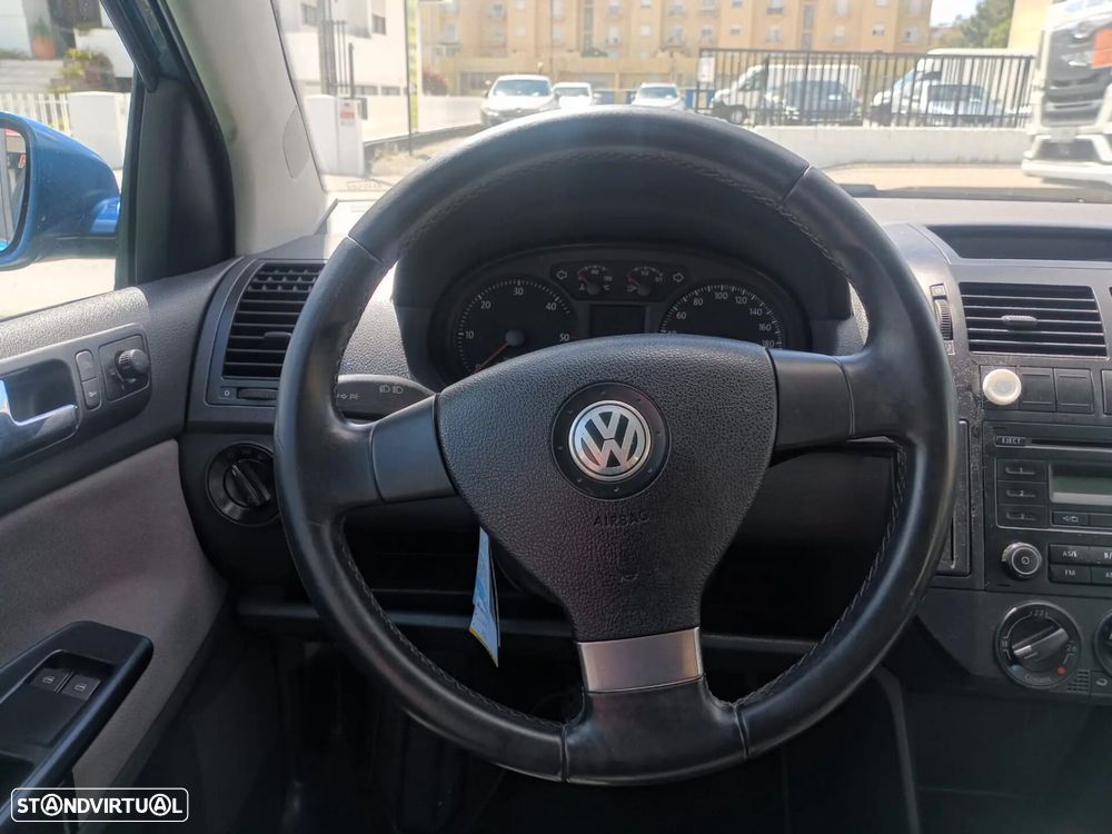 VW Polo 1.4 TDi Confortline - 11