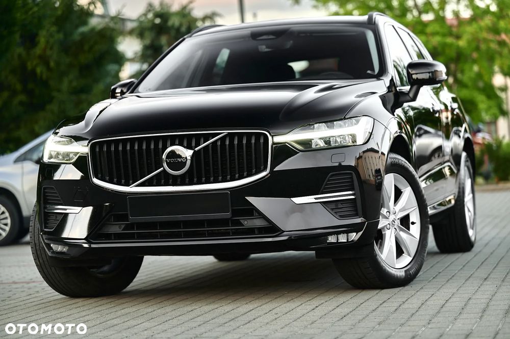 Volvo XC 60 B4 D AWD Momentum Pro - 21
