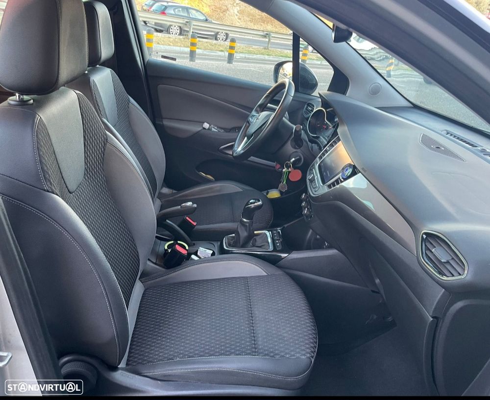 Opel Crossland X - 8