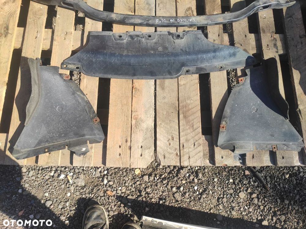 BMW 5 F10 M-PAKIET ZESTAW ZDERZAK PRZÓD TYŁ PROGI NADKOLA A300 ALPINWEISS - 11