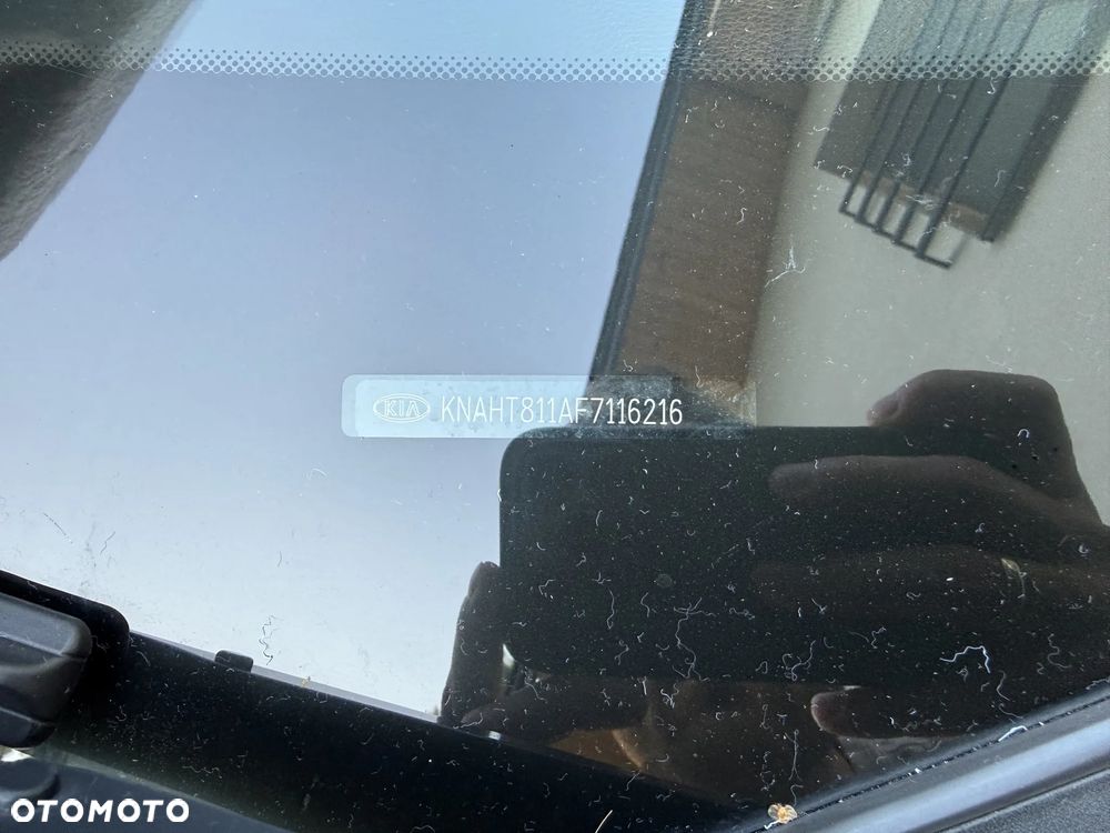 Kia Carens 1.6 GDI M 7os - 23
