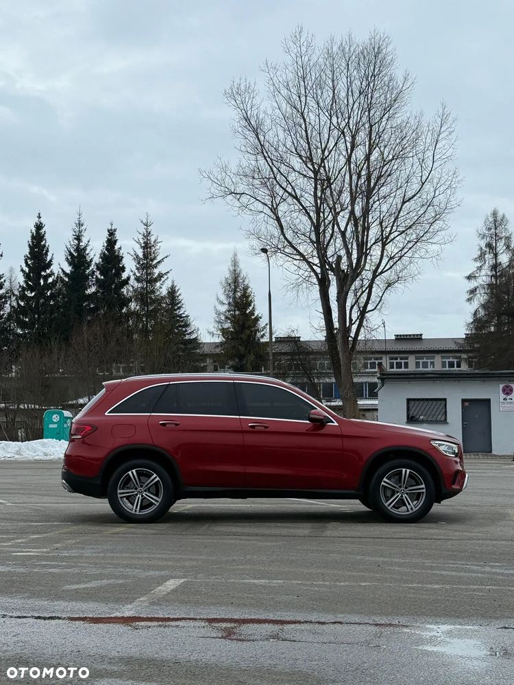 Mercedes-Benz GLC 300 4Matic 9G-TRONIC Exclusive - 9
