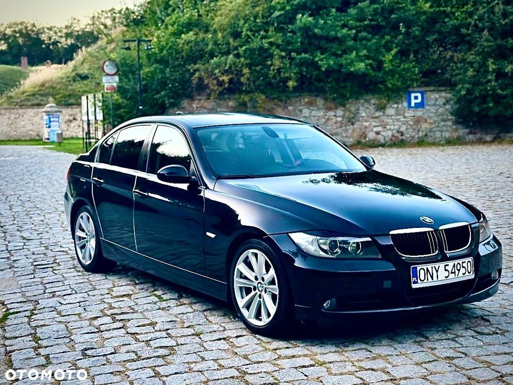 BMW Seria 3 318d - 21