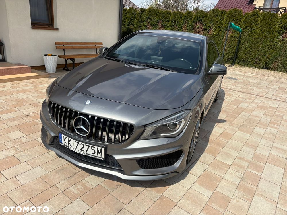 Mercedes-Benz CLA 180 7G-DCT Orange Art Edition - 2