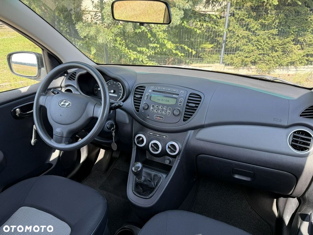 Hyundai i10 - 15