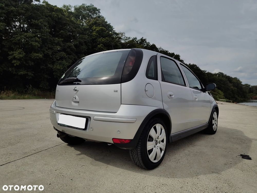 Opel Corsa 1.2 16V Cosmo Easytronic - 7