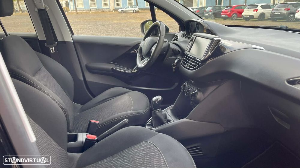 Peugeot 208 1.6 BlueHDi Allure - 13