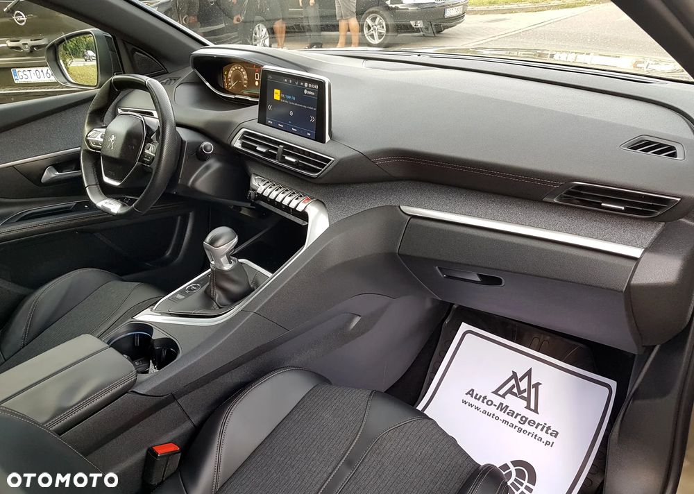 Peugeot 5008 - 28