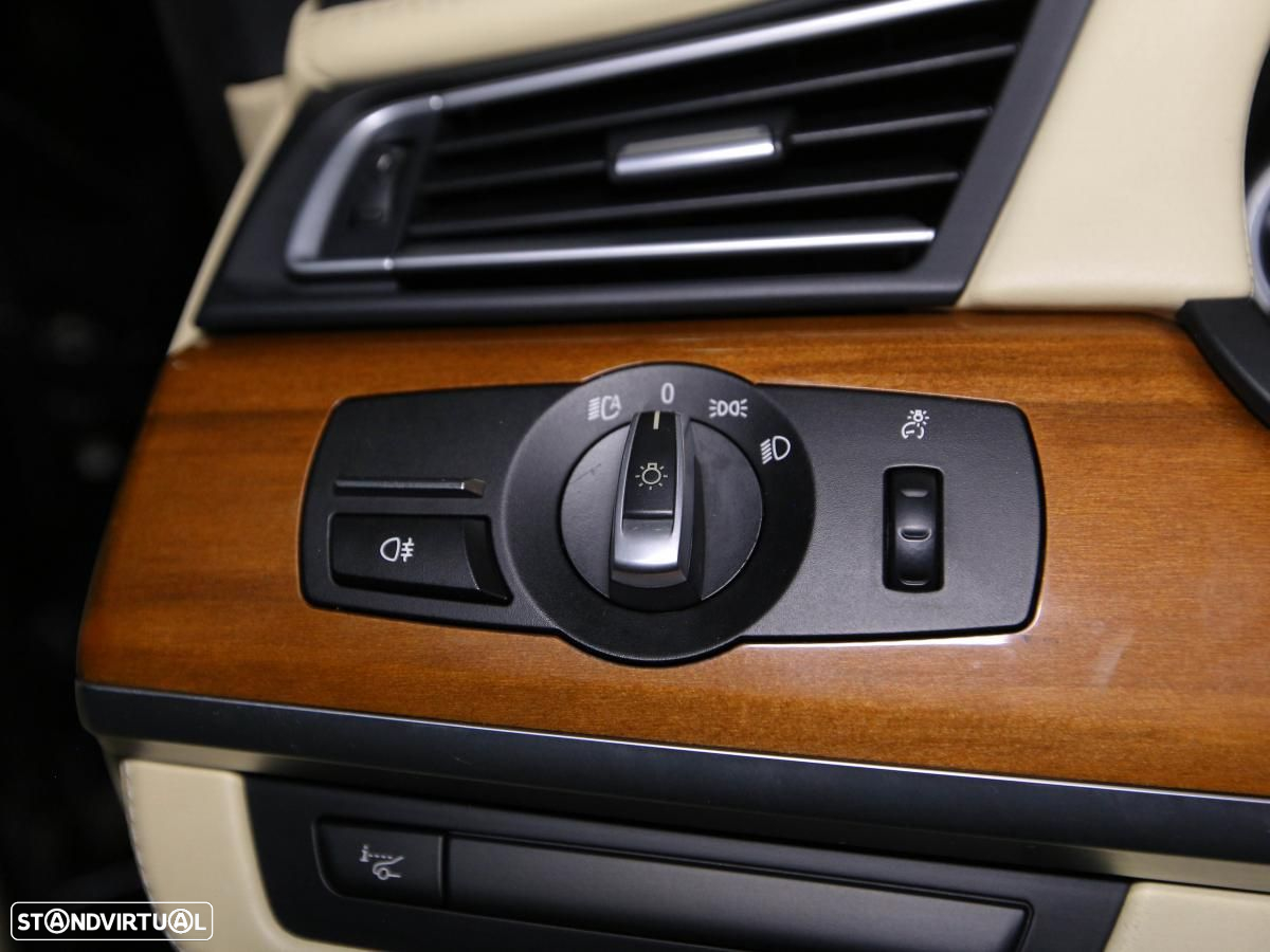BMW 730 - 12