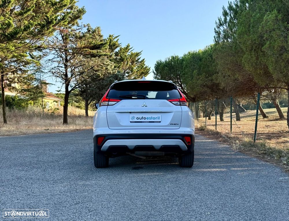 Mitsubishi Eclipse Cross 2.4 PHEV eMotion - 4