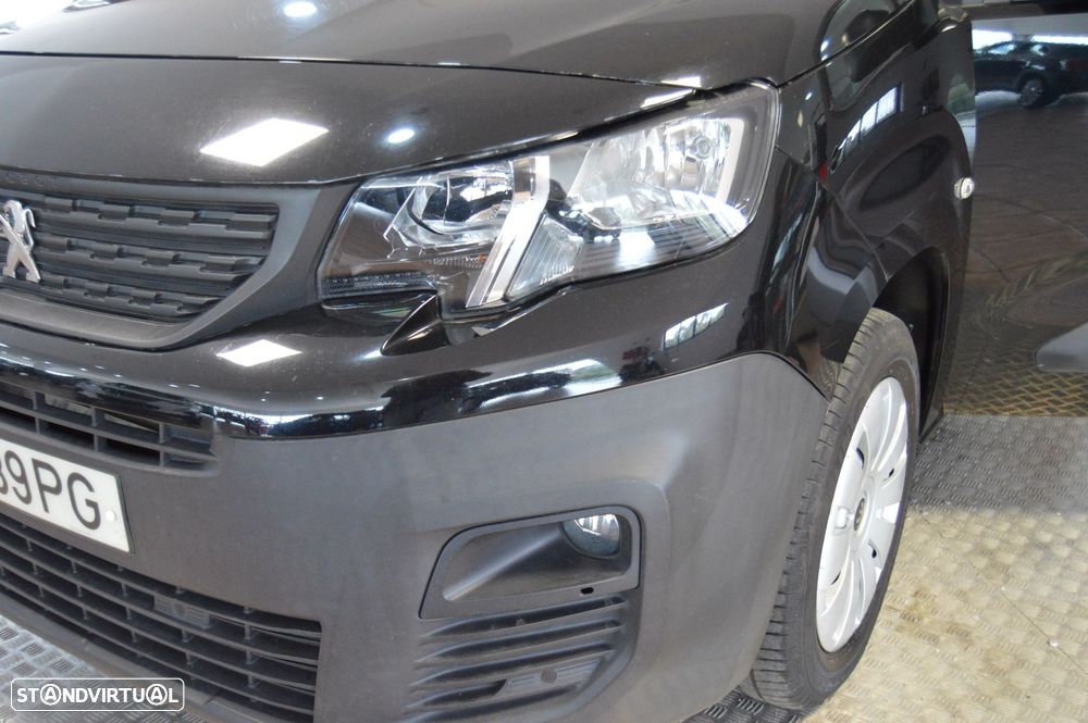Peugeot Partner 1.5 BlueHDi Asphalt Longa - 18