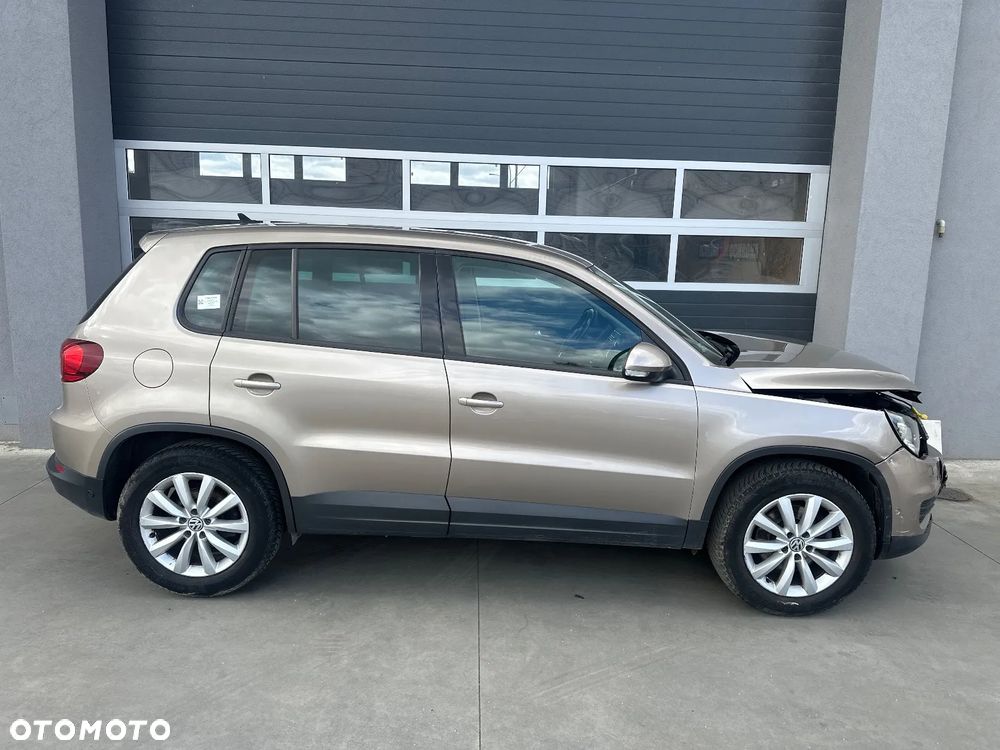 Volkswagen Tiguan 1.4 TSI Trend&Fun - 9