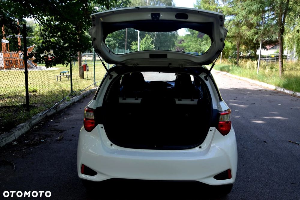 Toyota Yaris - 8