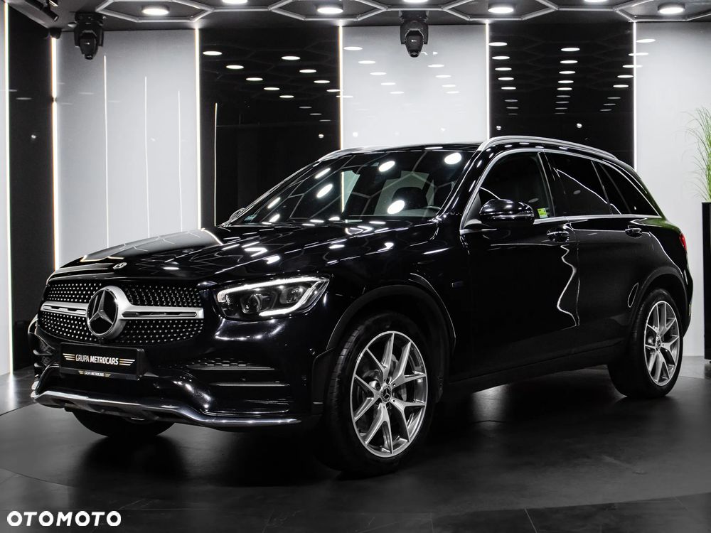 Mercedes-Benz GLC 300 e 4-Matic - 2