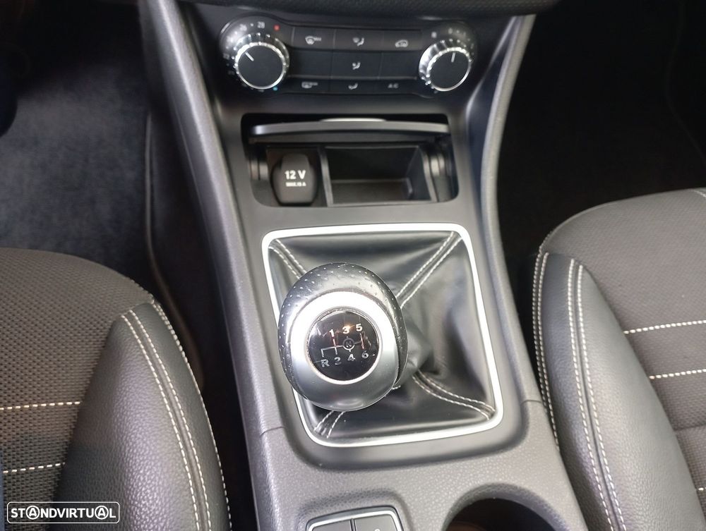 Mercedes-Benz A 180 CDi BE Urban - 21