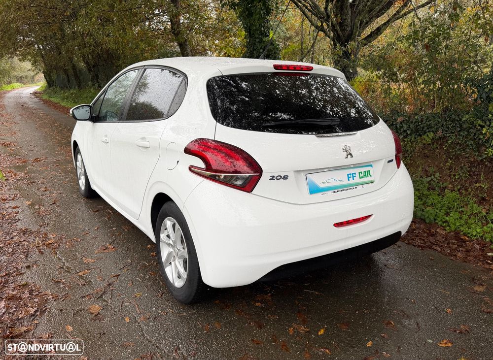 Peugeot 208 1.6 BlueHDi Active - 4