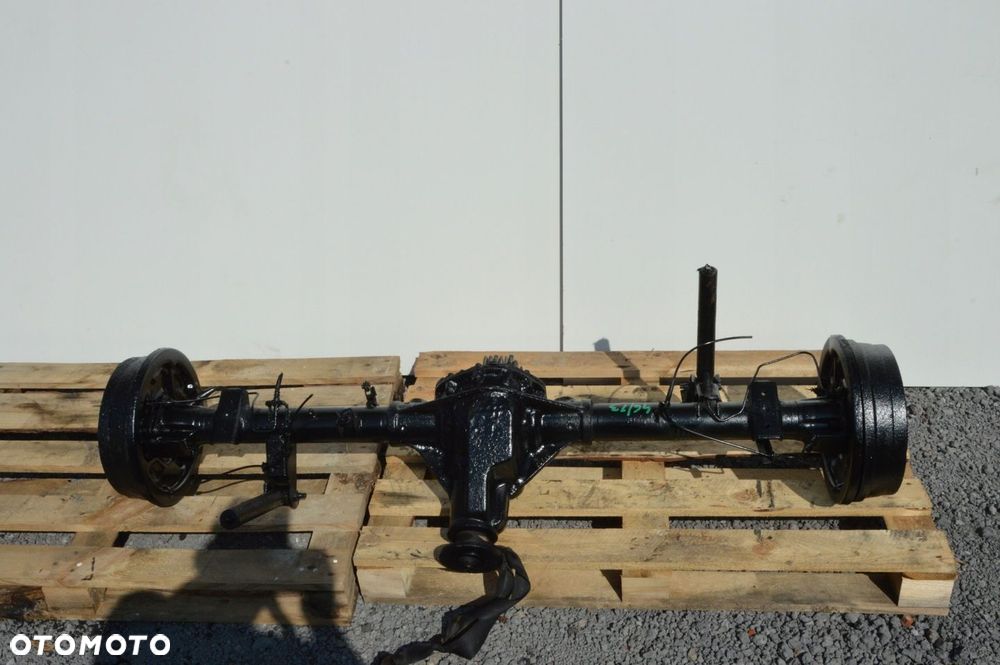 most dyfer z tył nissan navara d40 2.5 dci 46 13 46/13 13/46 - 4