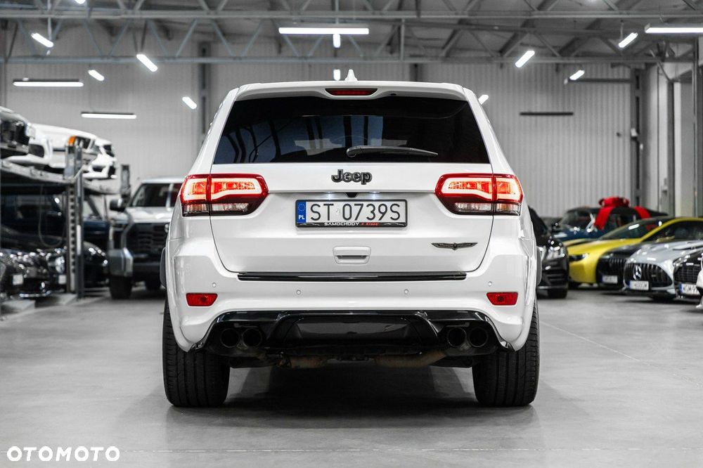 Jeep Grand Cherokee - 9