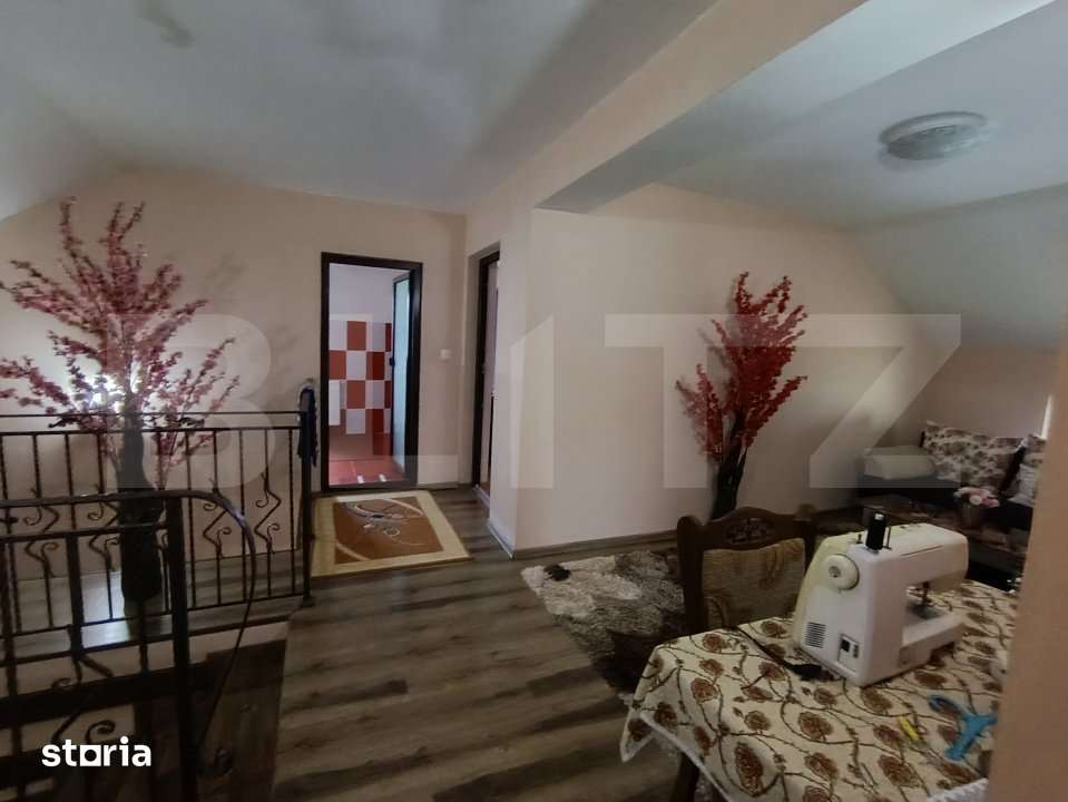 Casa de vanzare, cu 4 camere, 300 mp, zona exterior sud - Imagine principală: 5/15
