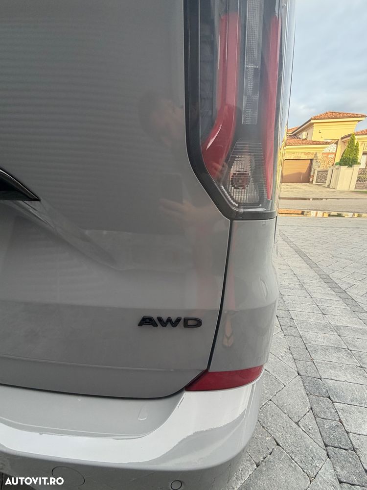 Ford Tourneo Custom Bus 320L 2.0 EcoBlue 170 CP 8AT L2H1 AWD Sport - 12