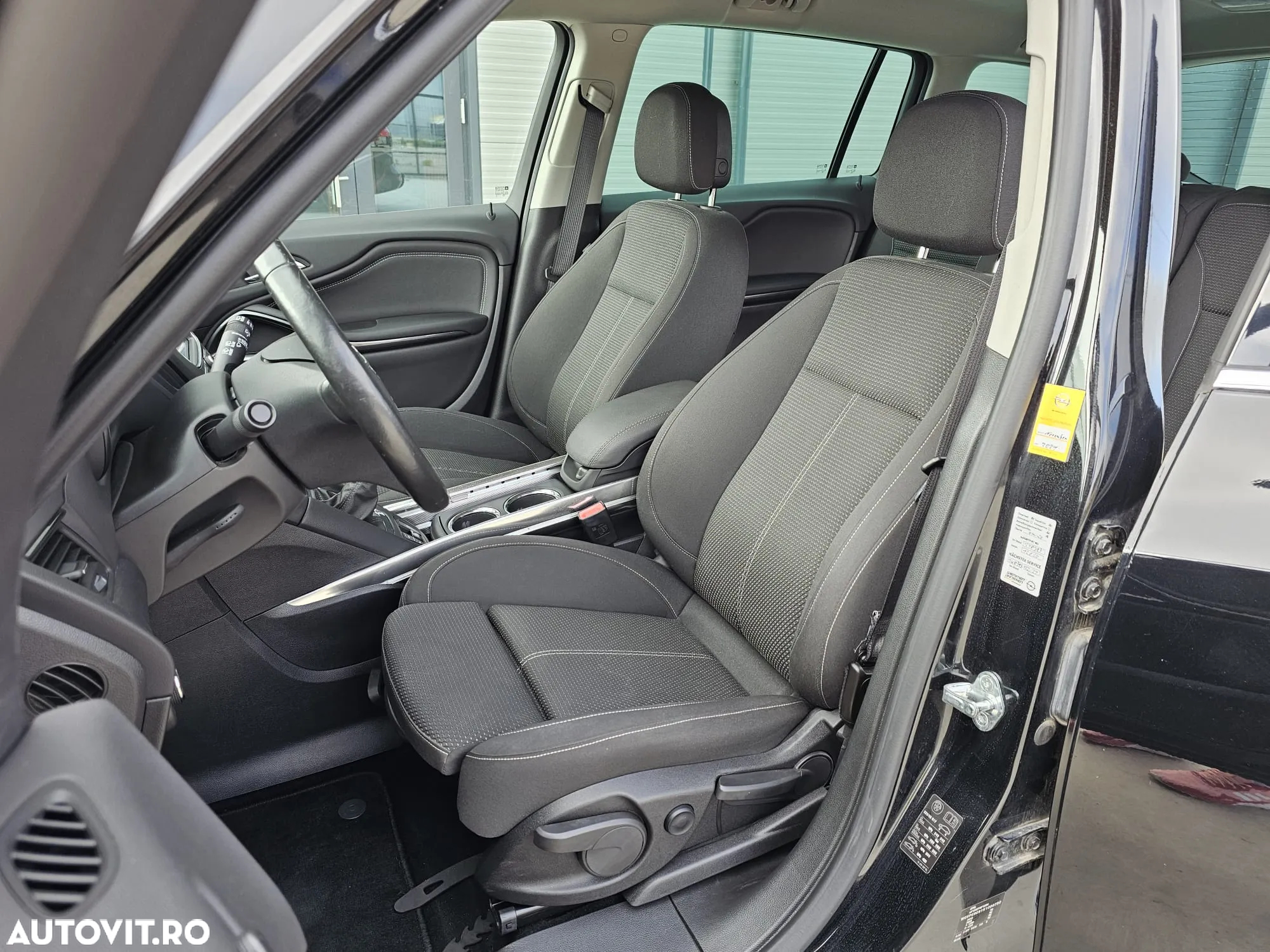 Opel Zafira 1.6 D Start/Stop Business Innovation - 22