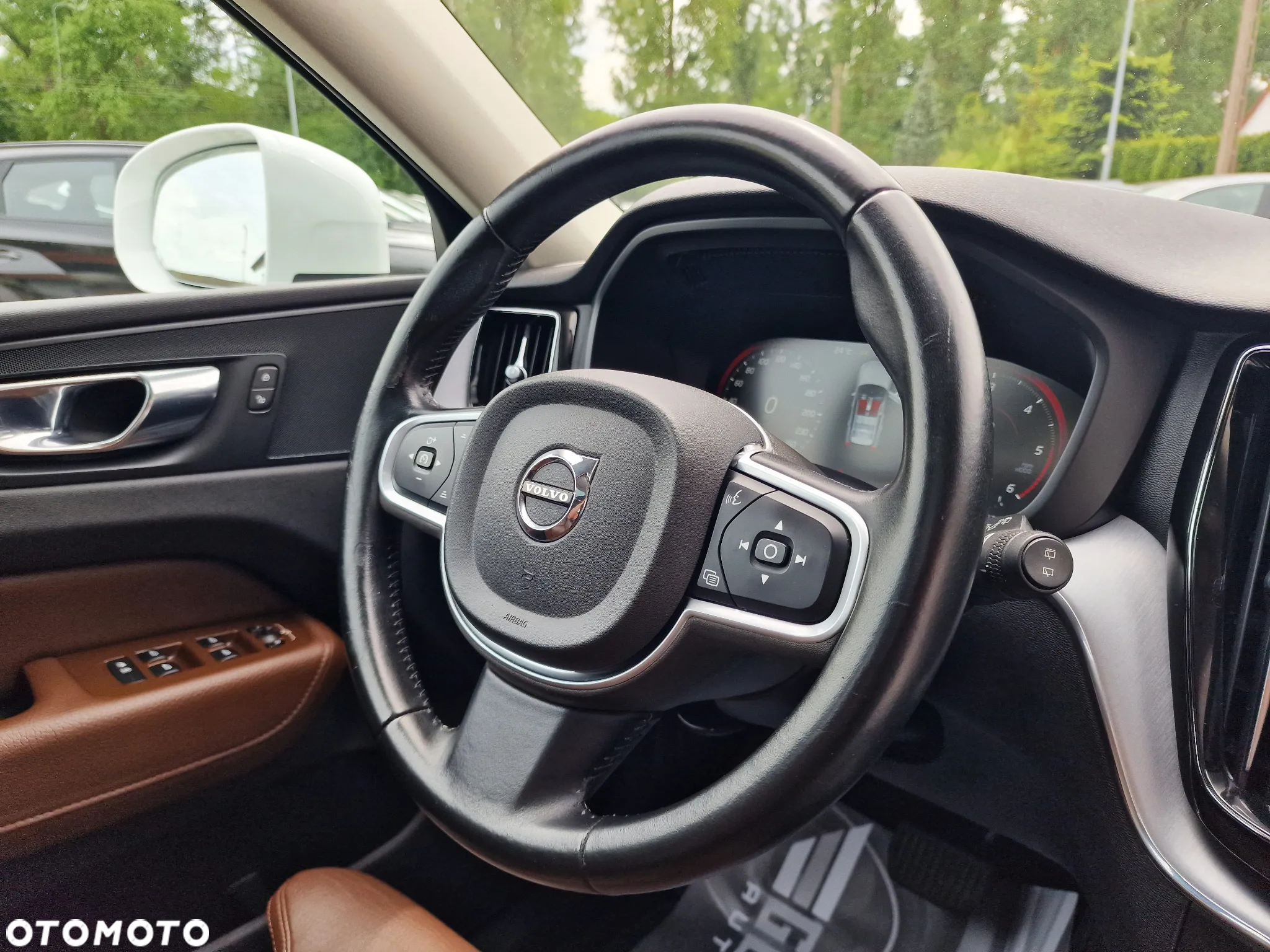 Volvo XC 60 - 37