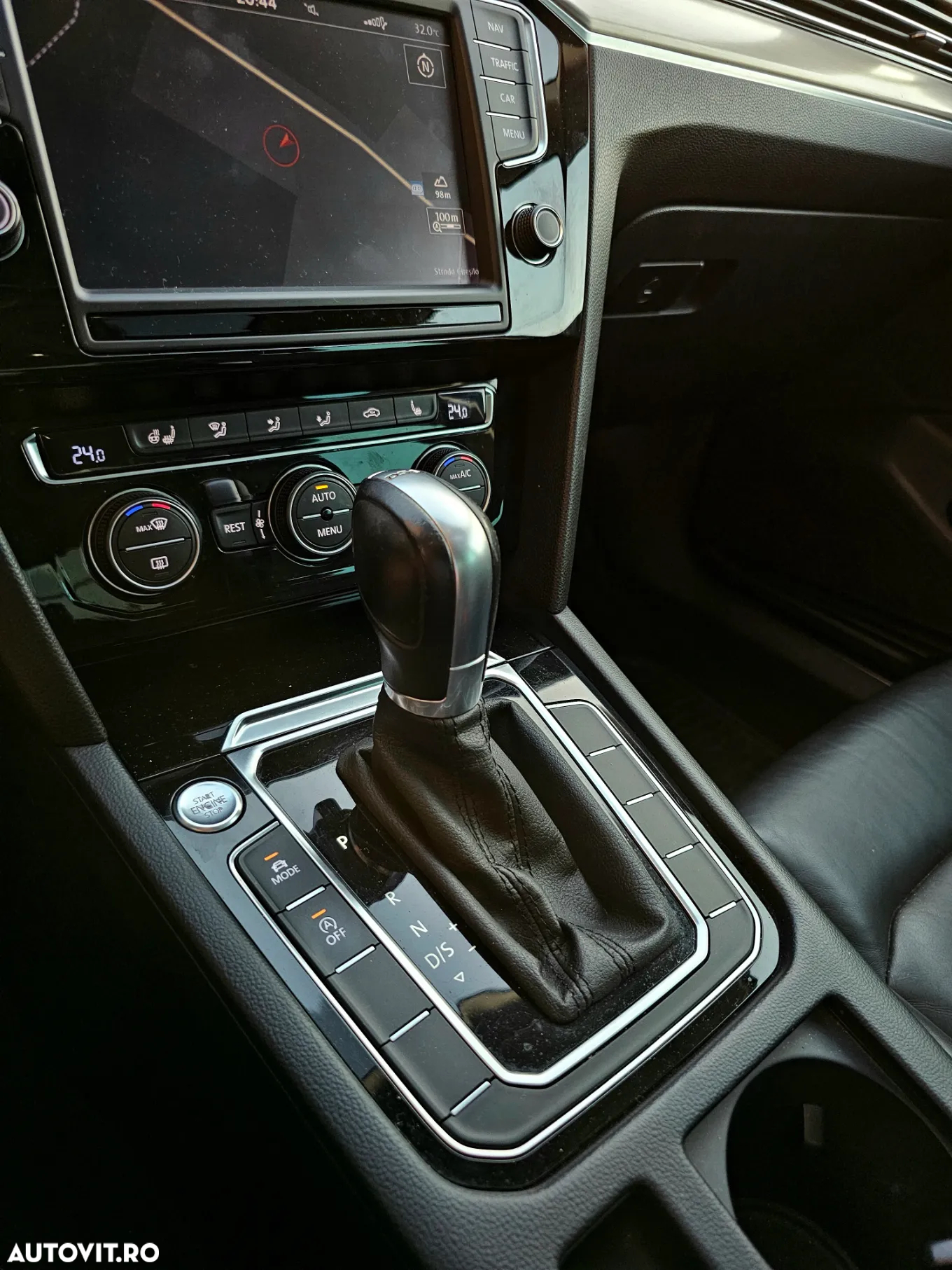 Volkswagen Passat - 26