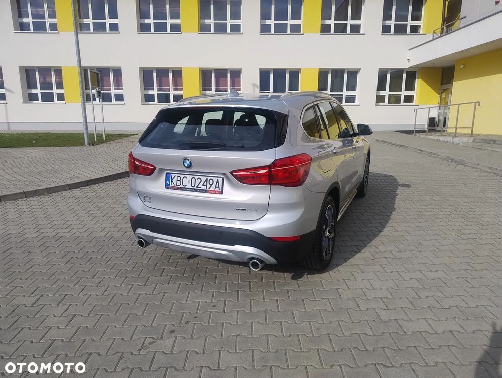 BMW X1 - 11