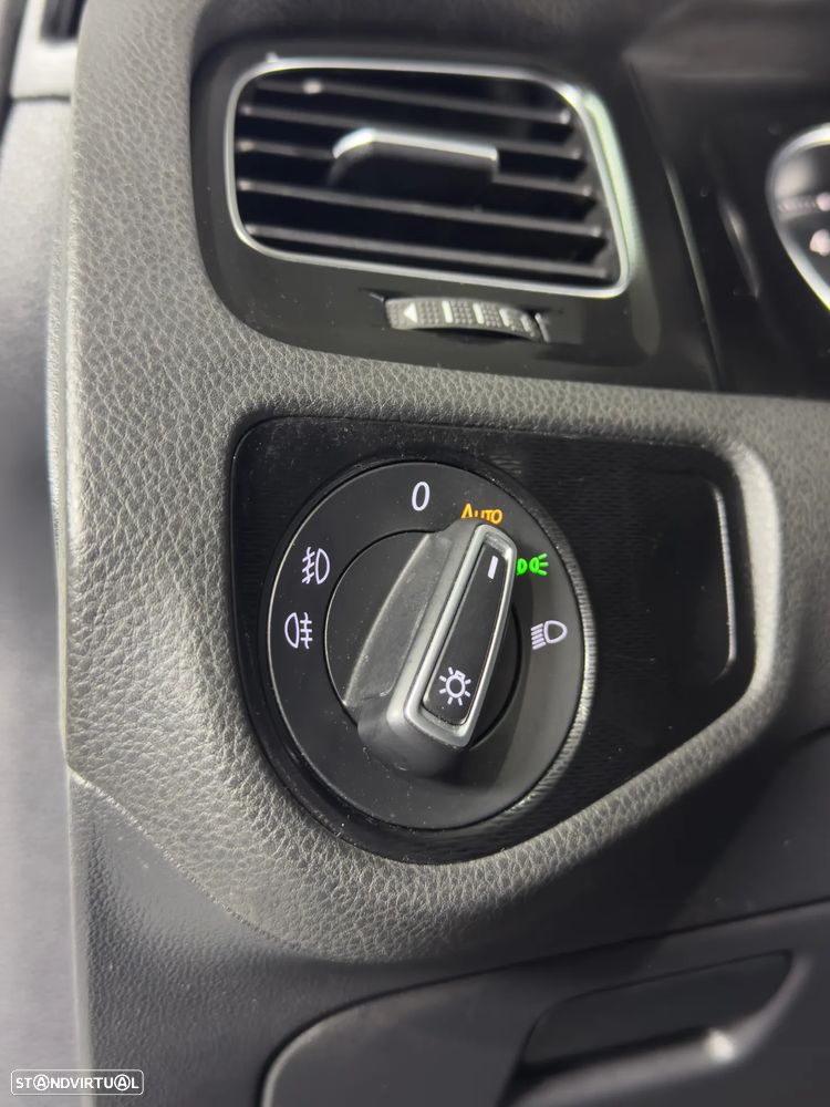 VW Golf GTI BlueMotion DSG - 24