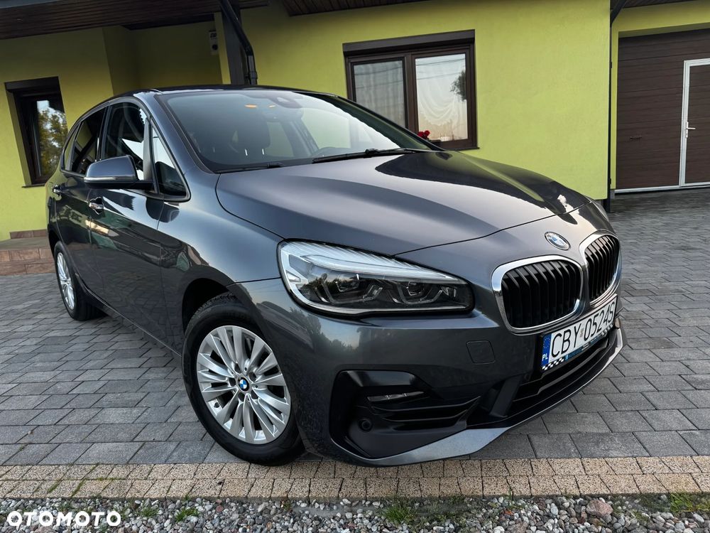 BMW Seria 2 218d Luxury Line sport - 11