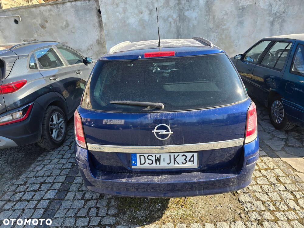 Opel Astra 1.8 Sport - 2