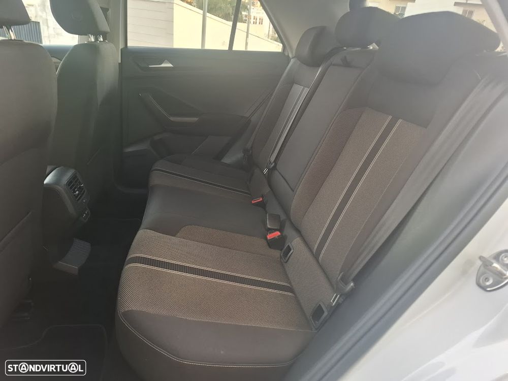 VW T-Roc 1.0 TSI Style - 37