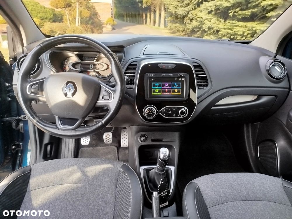 Renault Captur - 16