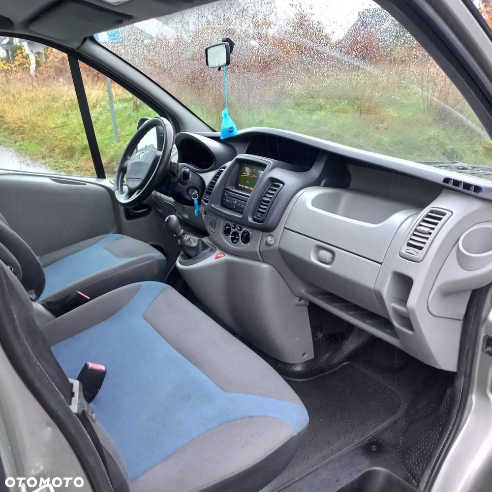 Renault Trafic 2.0 dCi 115 L2H1 - 6