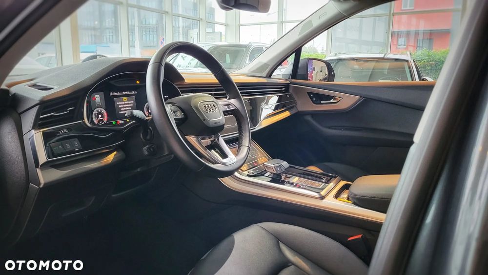 Audi Q7 - 4