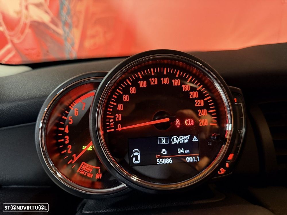 MINI 3 Portas One Yours - 25