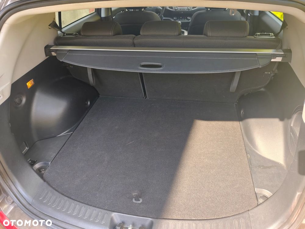 Kia Sportage 1.6 GDI S 2WD - 36
