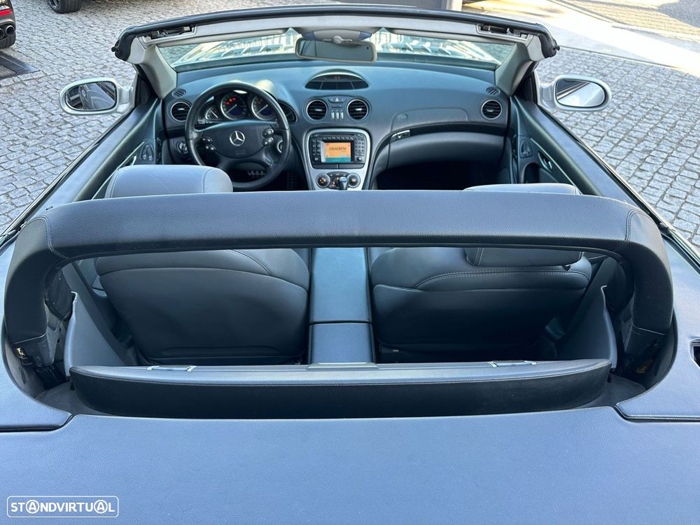 Mercedes-Benz SL 350 - 13